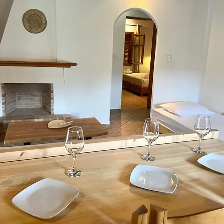 Villa Panos Koukounaries