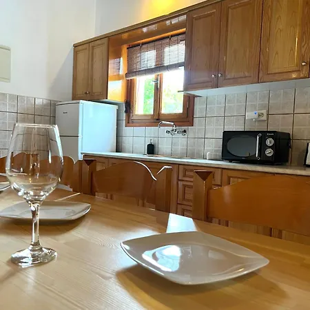 Villa Panos