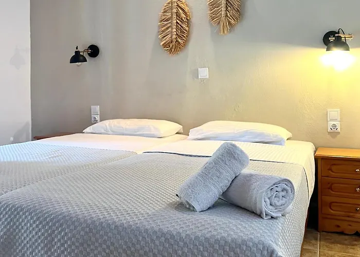 Panos Villa Koukounaries