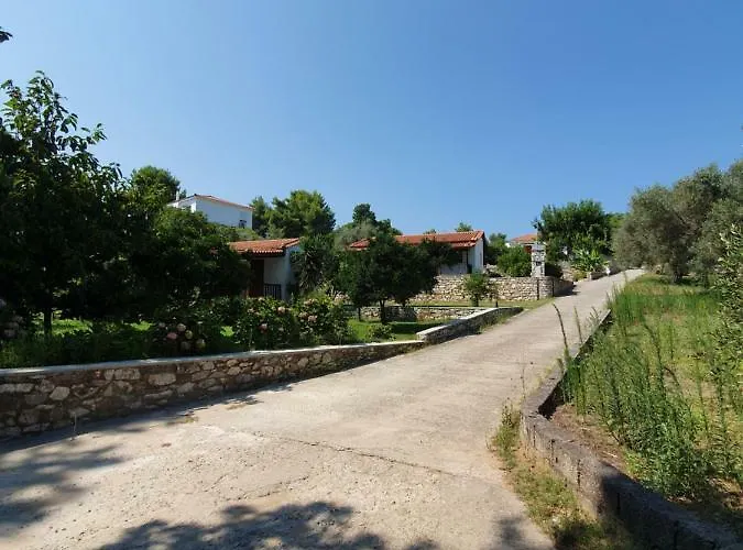 Villa Panos Koukounaries